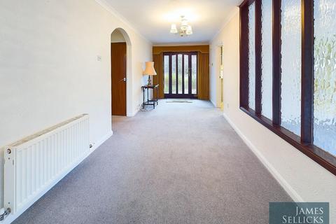 4 bedroom detached bungalow for sale, Sycamore Close, Oadby, Leicestershire