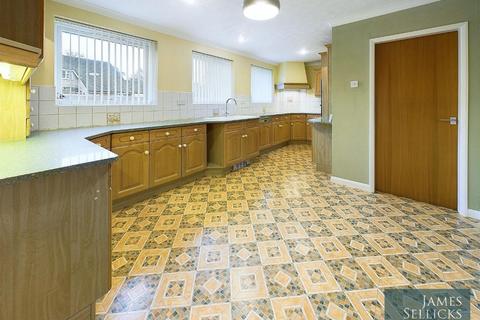 undefined, Sycamore Close, Oadby, Leicestershire