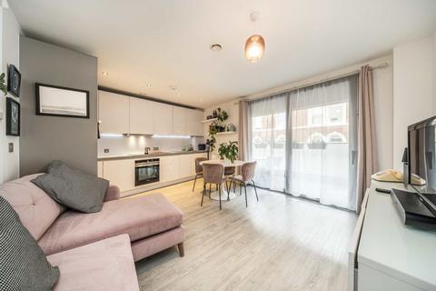 1 bedroom flat for sale, Boleyn Road, London N16