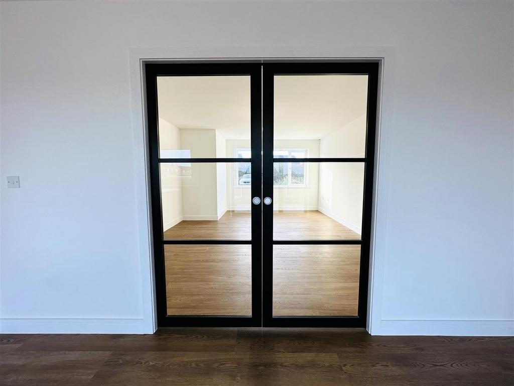 Kitchen4.jpg
