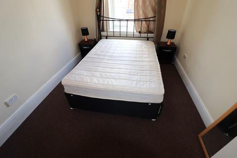 1 bedroom flat to rent, Mansfield Road, Ilford IG1