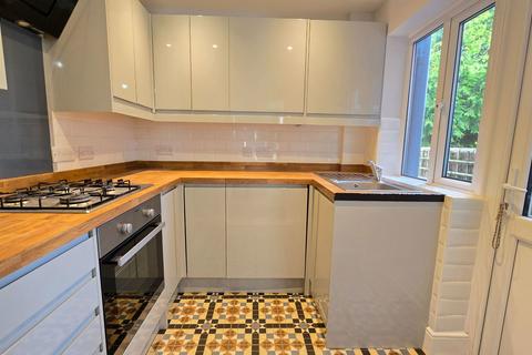 2 bedroom terraced house for sale, Russell Road, Newbury RG14