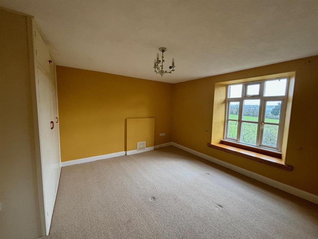 Bedroom 3.jpg