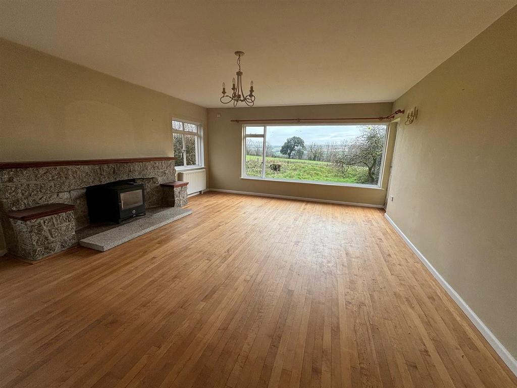 Living room.jpg