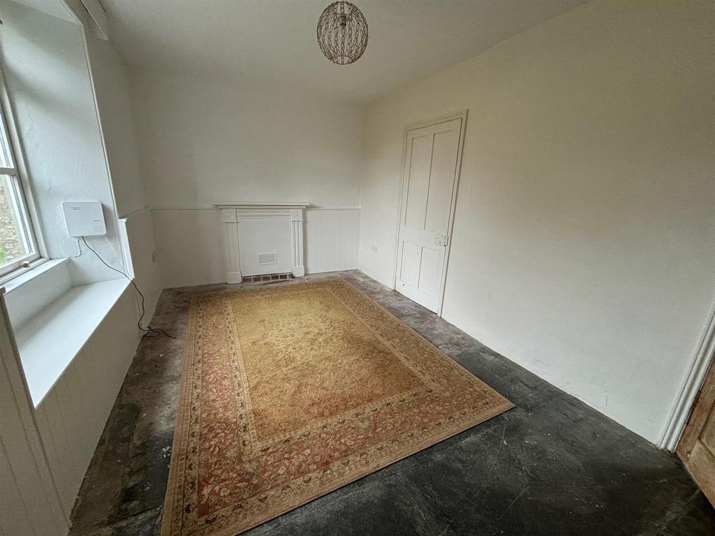 Dining room.jpg