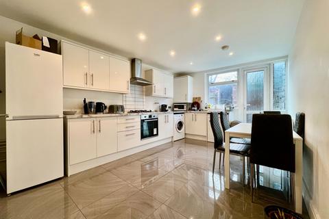 4 bedroom terraced house for sale, Fernhead Road, London W9