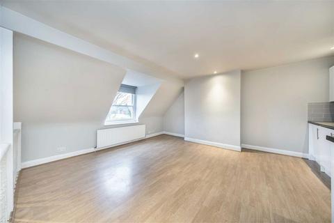 2 bedroom flat for sale, Pepys Road, London SE14