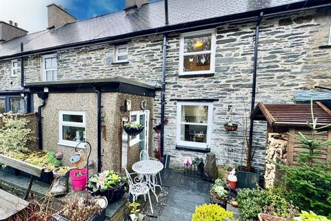 3 bedroom house for sale, Prince Llewelyn Terrace, Dolwyddean