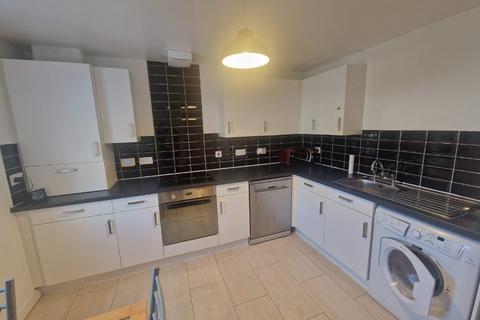 2 bedroom flat to rent, Farburn Place, Dyce, Aberdeen, AB21