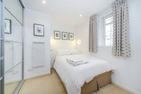 1 bedroom apartment for sale, Queen Court, Queen Square, Bloomsbury, London, WC1N