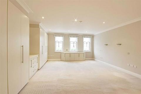 3 bedroom apartment to rent, Broadfield Way, Aldenham, Watford