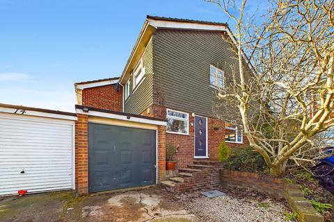 3 bedroom semi-detached house for sale, Mead Close, Marlow SL7