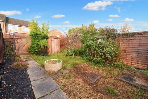 3 bedroom terraced house for sale, Barnes Close, Sturminster Newton