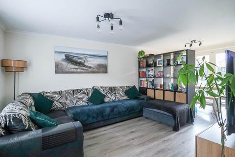 22 Ash Close, St Georges, Weston-super-mare, BS22 7SQ