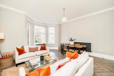 2 bedroom flat for sale, Beaufort Street, London, SW3