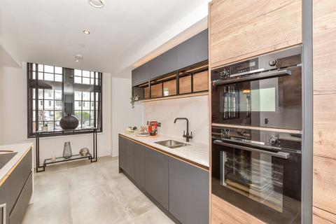 2 bedroom apartment for sale, The Carriage House, Tunbridge Wells TN1