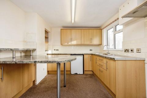 38 Clifden Close, Mullion, Helston, TR12 7EQ