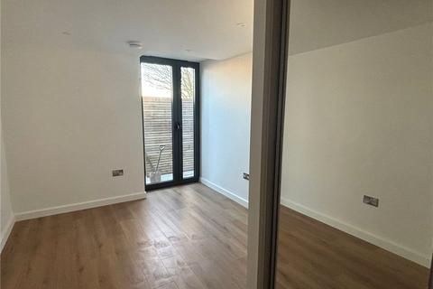 1 bedroom flat to rent, Tealing Drive, Surrey KT19