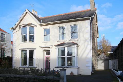 4 bedroom property for sale, The Grange, St Peter Port, Guernsey, GY1