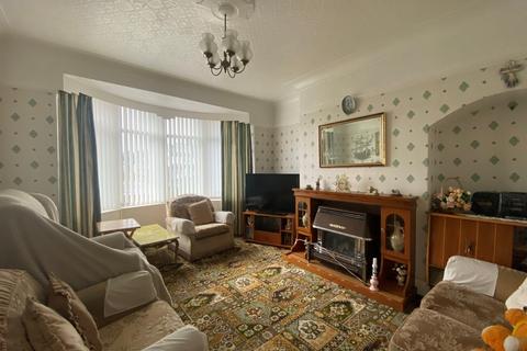 3 bedroom semi-detached house for sale, Moore Avenue, Wibsey, Bradford, BD6