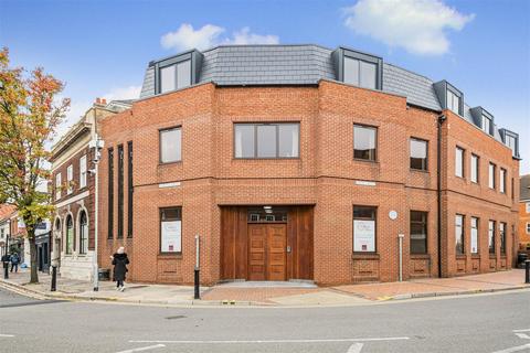 2 bedroom apartment for sale, Flat 1 Sterling Place, 5 Broad Street, Wokingham, RG40 1AU