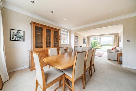 4 bedroom detached house for sale, Dearne Close, Stanmore, Middlesex