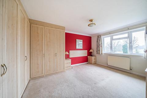 4 bedroom detached house for sale, Dearne Close, Stanmore, Middlesex