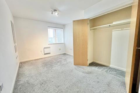 2 bedroom flat to rent, Bow Street, Birmingham B1