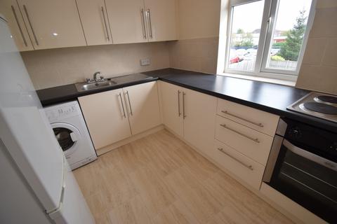 1 bedroom maisonette to rent, Bath Road, Cippenham, Slough, Berks, SL1