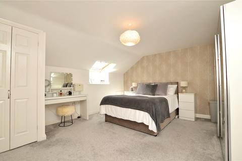 2 bedroom apartment for sale, Flat 10, Oaklands House, Rodley Lane, Leeds