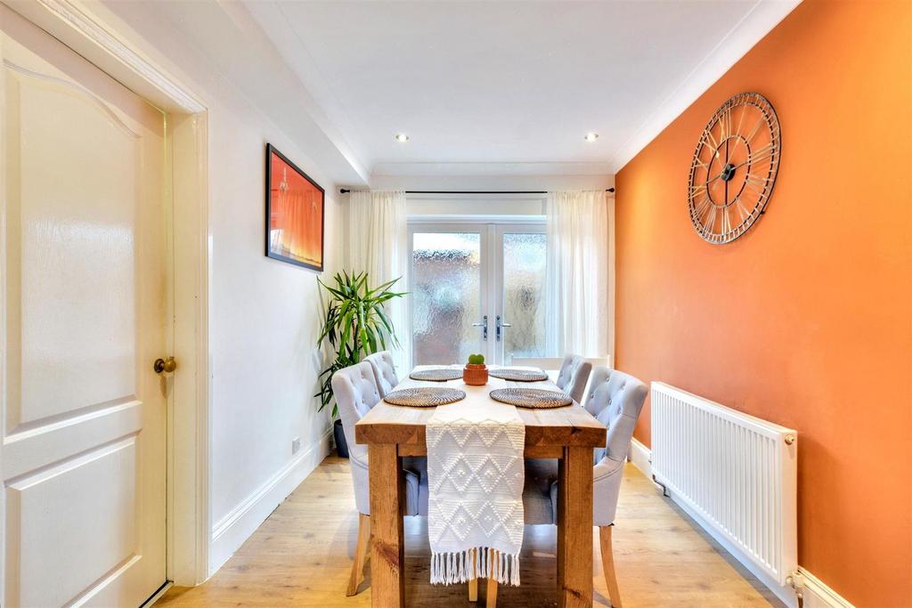 Dining Room 1.jpeg