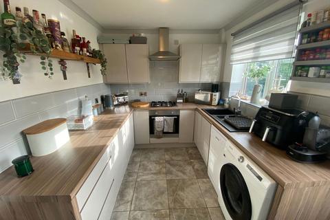 2 bedroom semi-detached house for sale, 16 Charles Shaw Close, Waterhead, Oldham, OL4