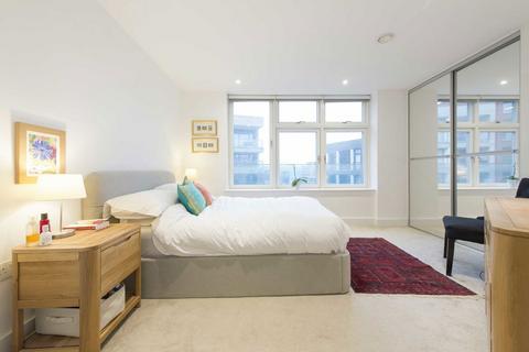 1 bedroom flat for sale, Sterling Way, London N7