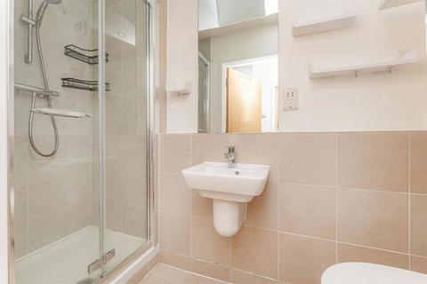 1 bedroom flat for sale, Osier Street, London, London, E1 4AP