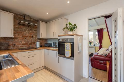 2 bedroom cottage for sale, Little Barugh, Malton