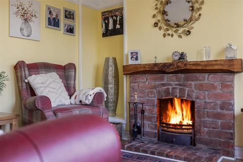 2 bedroom cottage for sale, Little Barugh, Malton