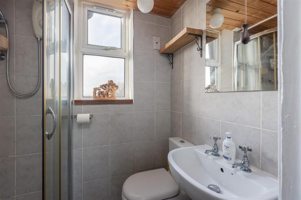 Ivy Cottage Shower Room-2.jpg