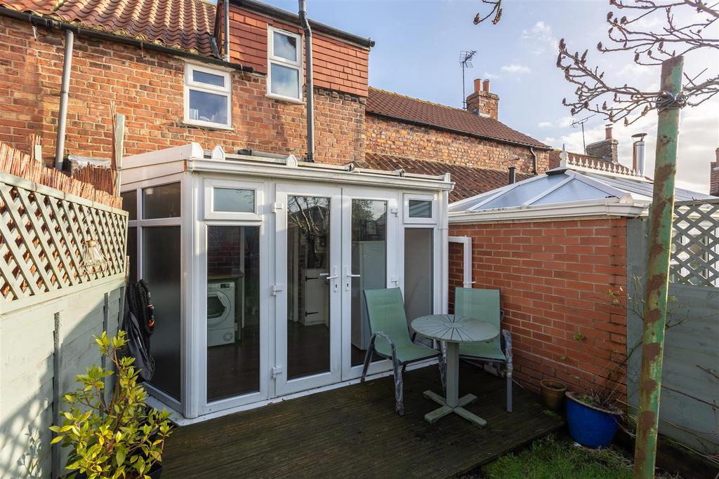 Ivy Cottage External-5.jpg