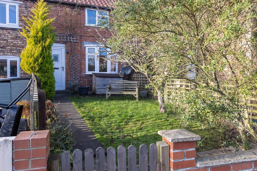Ivy Cottage External-2.jpg