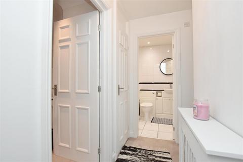 1 bedroom apartment for sale, Tallow Gate, South Woodham Ferrers, Chelmsford