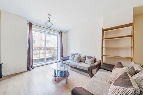 3 bedroom flat for sale, Oakwood Close, Hither Green