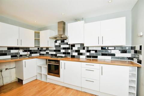 3 bedroom house for sale, Temple Gardens, Sittingbourne