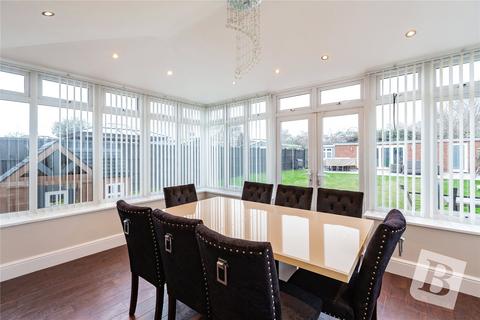 5 bedroom detached house for sale, Windsor Road, Hornchurch, RM11