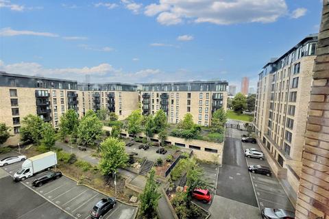 3 bedroom apartment to rent, Lexington Gardens, Birmingham B15