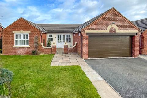 3 bedroom bungalow for sale, Rhodfa'r Carneddau, Colwyn Bay, Conwy, LL29