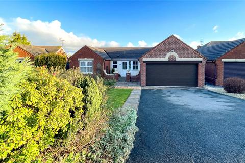 3 bedroom bungalow for sale, Rhodfa'r Carneddau, Colwyn Bay, Conwy, LL29