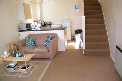 1 bedroom end of terrace house to rent, Wellington Drive, Welwyn Garden City, AL7