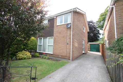 4 bedroom semi-detached house to rent, Beverley Gardens, Bristol