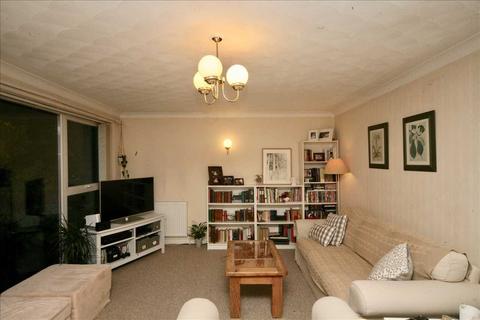 4 bedroom terraced house to rent, Beverley Gardens, Bristol