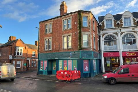 Retail property (high street) to rent, 21 High Street, Banbury, OX16 5EG